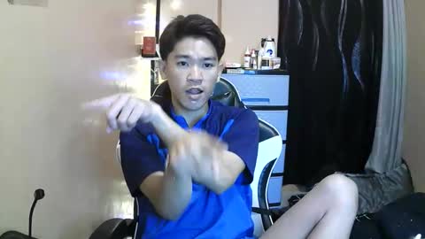 riiichie12 online show from February 13, 2026, 6:26 pm