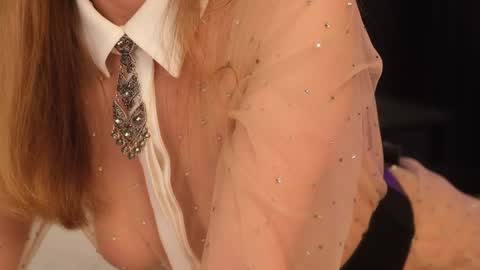    if you wanna buy smth stockingsph etc  custom videos or pics  online show from February 8, 2025, 11:01 am