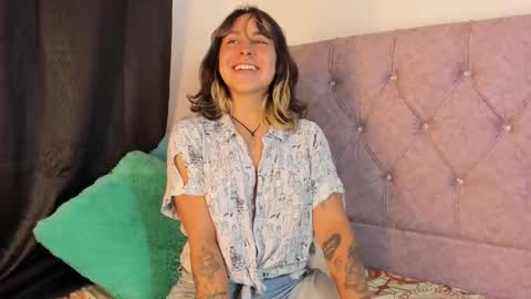 Riley online show from February 3, 2025, 11:26 pm