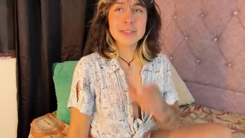 Riley online show from February 4, 2025, 2:28 am