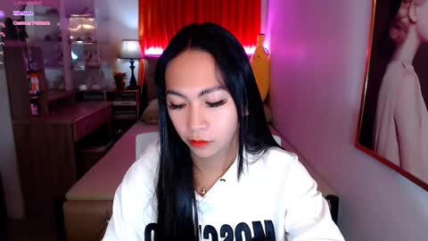 Riley online show from January 6, 2025, 2:25 pm