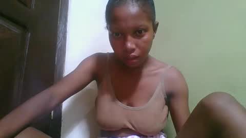 Snapshot of rinah654271 chatting on February 9, 2026, 2:59 am rinah654271 online show from February 9, 2026, 2:59 am