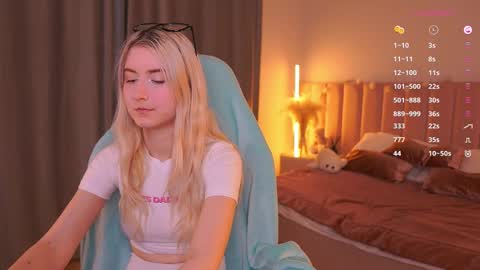 Snapshot of rinrace chatting on February 25, 2026, 4:05 pm aiko online show from February 25, 2026, 4:05 pm