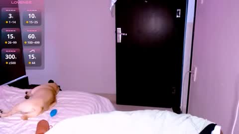 Snapshot of riri_rich chatting on October 1, 2025, 5:46 am Rita online show from October 1, 2025, 5:46 am