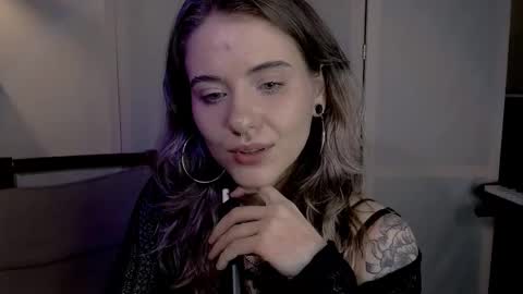 risha_laass online show from December 6, 2024, 7:45 pm