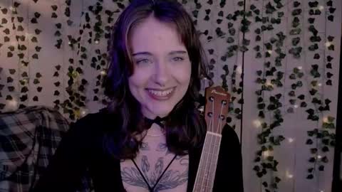 risha_laass online show from September 25, 2025, 8:23 pm