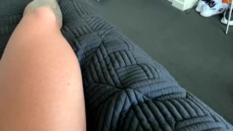 Snapshot of riskyshowoff chatting on February 27, 2025, 4:31 am House to myself boss me around online show from February 27, 2025, 4:31 am