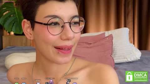 Snapshot of riskyteasse chatting on February 13, 2025, 1:15 pm Agnes online show from February 13, 2025, 1:15 pm