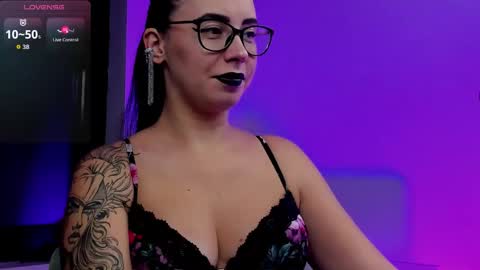 Miss Rita online show from November 12, 2025, 1:44 pm