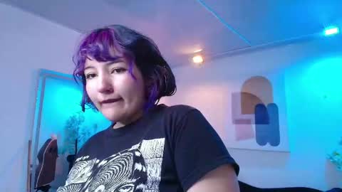 Snapshot of ritsuka_berry chatting on May 16, 2026, 12:18 am Ritsuka online show from May 16, 2026, 12:18 am
