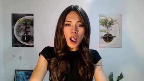 Snapshot of rivaxox1 chatting on May 18, 2026, 5:46 am rivaxox1 online show from May 18, 2026, 5:46 am