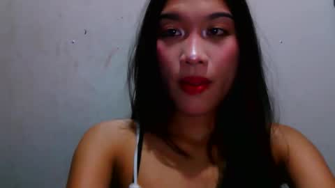 riyu77 online show from May 11, 2026, 12:11 pm
