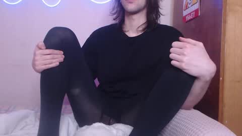 Snapshot of rly_jax chatting on March 4, 2025, 10:35 am Mikey online show from March 4, 2025, 10:35 am