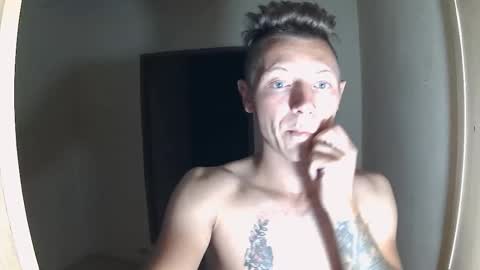 RoastingCorn online show from October 17, 2025, 7:00 am