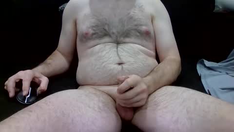 Snapshot of robato2815 chatting on February 18, 2025, 4:26 am robato2815 online show from February 18, 2025, 4:26 am