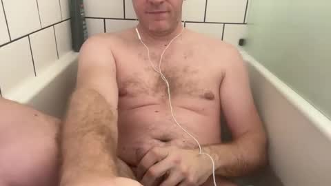 Snapshot of robbiesmith1986891 chatting on December 30, 2024, 3:36 am Rob online show from December 30, 2024, 3:36 am