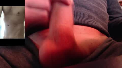 robby66_56 online show from December 14, 2025, 9:41 pm