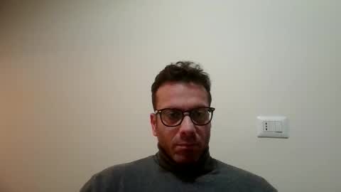 Snapshot of roberpierre_ho chatting on February 19, 2026, 9:33 pm roberpierre_ho online show from February 19, 2026, 9:33 pm