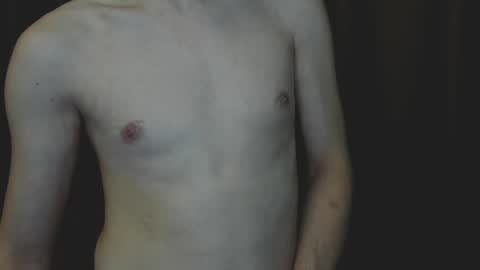 robert10211 online show from December 25, 2024, 9:22 pm