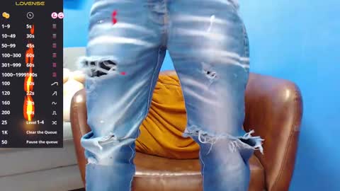 robert_kingg online show from November 6, 2025, 9:48 pm