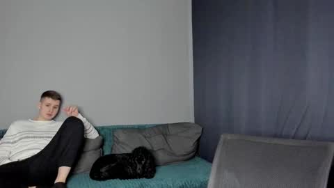 Lisa and Robert  i am online all days 900 am GMT3   online show from December 10, 2024, 9:12 am