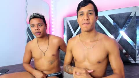 Robert Miller And Mael Thompson  online show from December 15, 2024, 7:53 pm