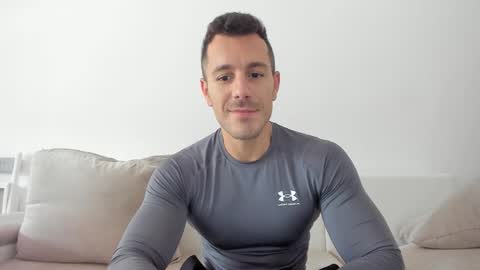 roberto4ever online show from February 24, 2026, 8:01 am