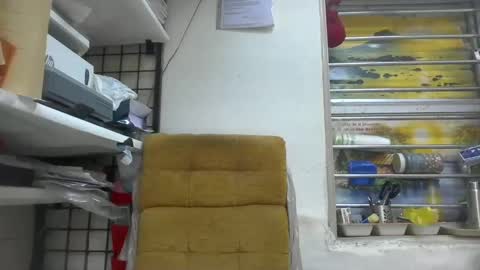 Snapshot of robertsalia220 chatting on December 31, 2024, 6:37 am Robertsalia online show from December 31, 2024, 6:37 am