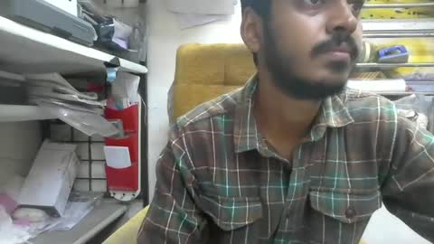 Snapshot of robertsalia220 chatting on January 14, 2025, 7:17 am Robertsalia online show from January 14, 2025, 7:17 am