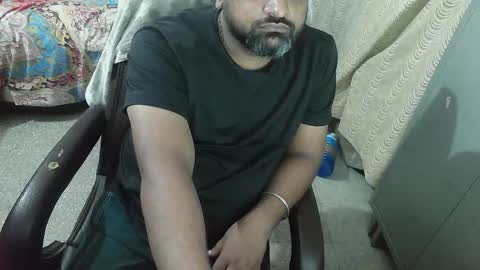 Snapshot of robin2010ken_ chatting on November 10, 2025, 8:24 am robin online show from November 10, 2025, 8:24 am