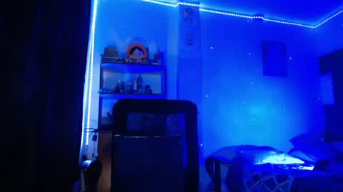 Robin online show from June 15, 2026, 2:58 am
