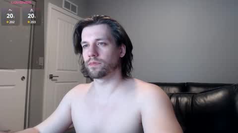 Snapshot of robknocks chatting on January 2, 2025, 11:20 am Rob Knocks online show from January 2, 2025, 11:20 am