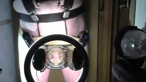 Robodickmilker online show from February 16, 2025, 6:21 am