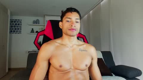 roby_millerr online show from April 19, 2026, 3:11 pm