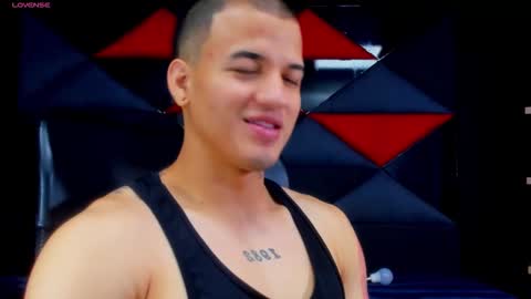 rocco_santos online show from February 18, 2026, 6:59 pm