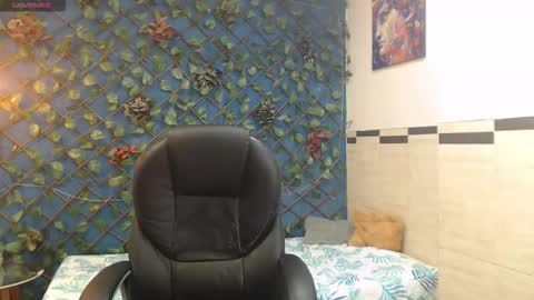 Roccoallegeri online show from March 26, 2026, 12:11 pm