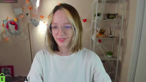 Rockett online show from October 21, 2025, 1:06 am