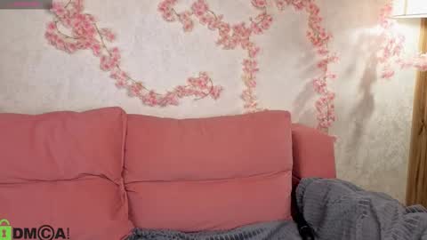 Rockett online show from December 2, 2025, 1:11 am