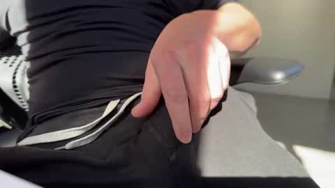 Snapshot of rockhardpilot chatting on January 10, 2025, 7:32 pm rockhardpilot online show from January 10, 2025, 7:32 pm