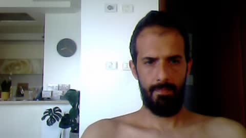 Snapshot of rockistman1 chatting on June 18, 2026, 5:19 am rockistman1 online show from June 18, 2026, 5:19 am