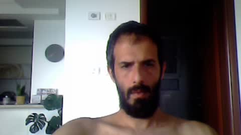Snapshot of rockistman1 chatting on July 21, 2026, 4:37 am rockistman1 online show from July 21, 2026, 4:37 am