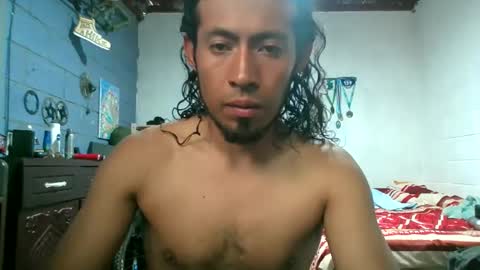 Snapshot of rockylittle10 chatting on October 31, 2025, 9:16 pm rockylittle10 online show from October 31, 2025, 9:16 pm