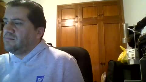 Snapshot of rodfer chatting on July 14, 2026, 9:03 am Rodfer online show from July 14, 2026, 9:03 am