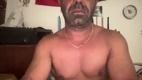 Snapshot of rodrigo232426 chatting on November 12, 2025, 7:53 am rodrigo232426 online show from November 12, 2025, 7:53 am