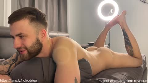 Snapshot of rodrigoveira chatting on January 14, 2025, 5:23 pm Rodrigo online show from January 14, 2025, 5:23 pm