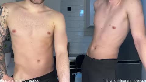 Snapshot of rodrigoveira chatting on March 5, 2025, 10:32 pm Rodrigo online show from March 5, 2025, 10:32 pm