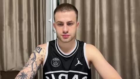 Snapshot of rodrigoveira chatting on September 23, 2025, 8:34 pm Rodrigo online show from September 23, 2025, 8:34 pm