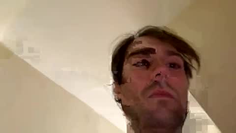 rogue1st222 online show from January 19, 2025, 2:06 pm