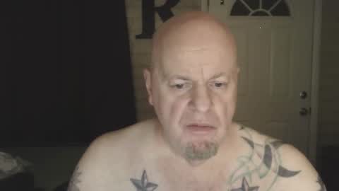 roinaz online show from March 29, 2026, 3:56 pm