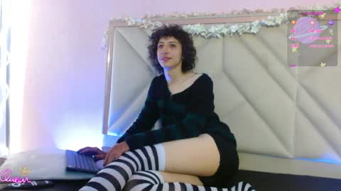 rokitoki_tay online show from April 11, 2026, 4:50 am
